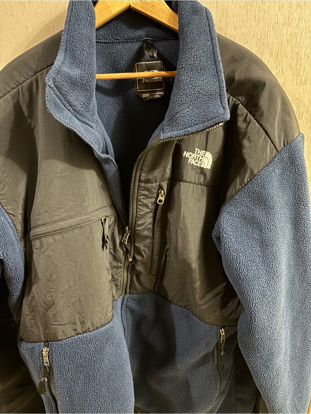 The North Face Men's Blue and Black Denali Fleece Jacket